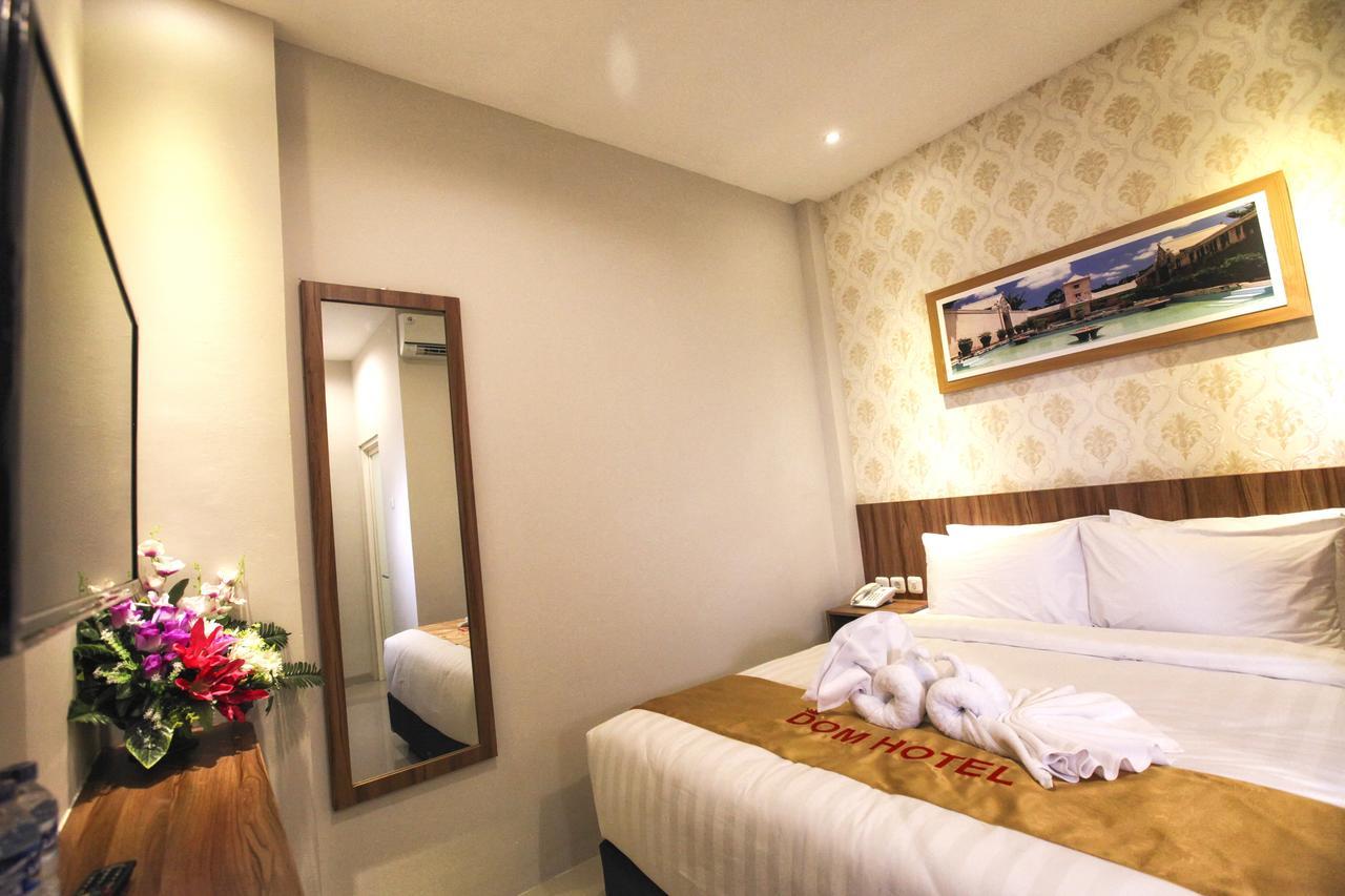 Dom Hotel Jogja Ngaglik Exteriör bild